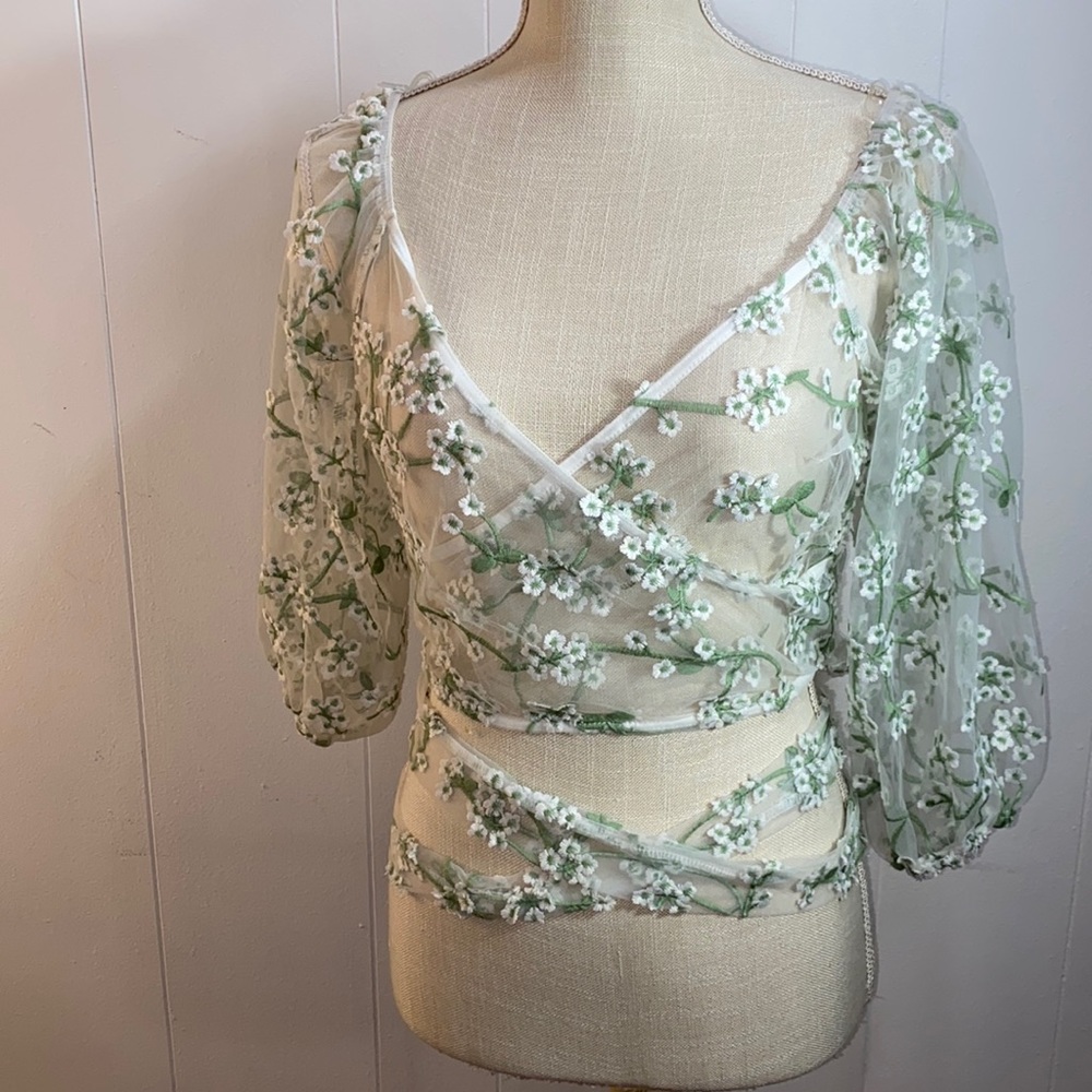 Windsor shear Floral Top